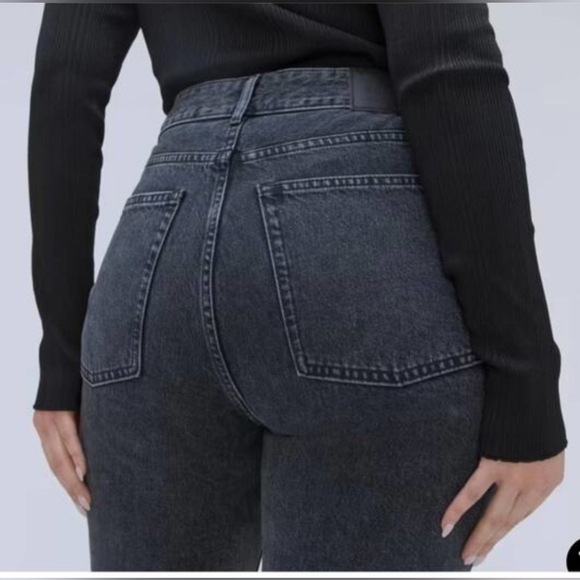 Everlane Denim - Everlane Curvy 90s Cheeky Straight Jean Size 25 Cropped Organic Gray Button Fly